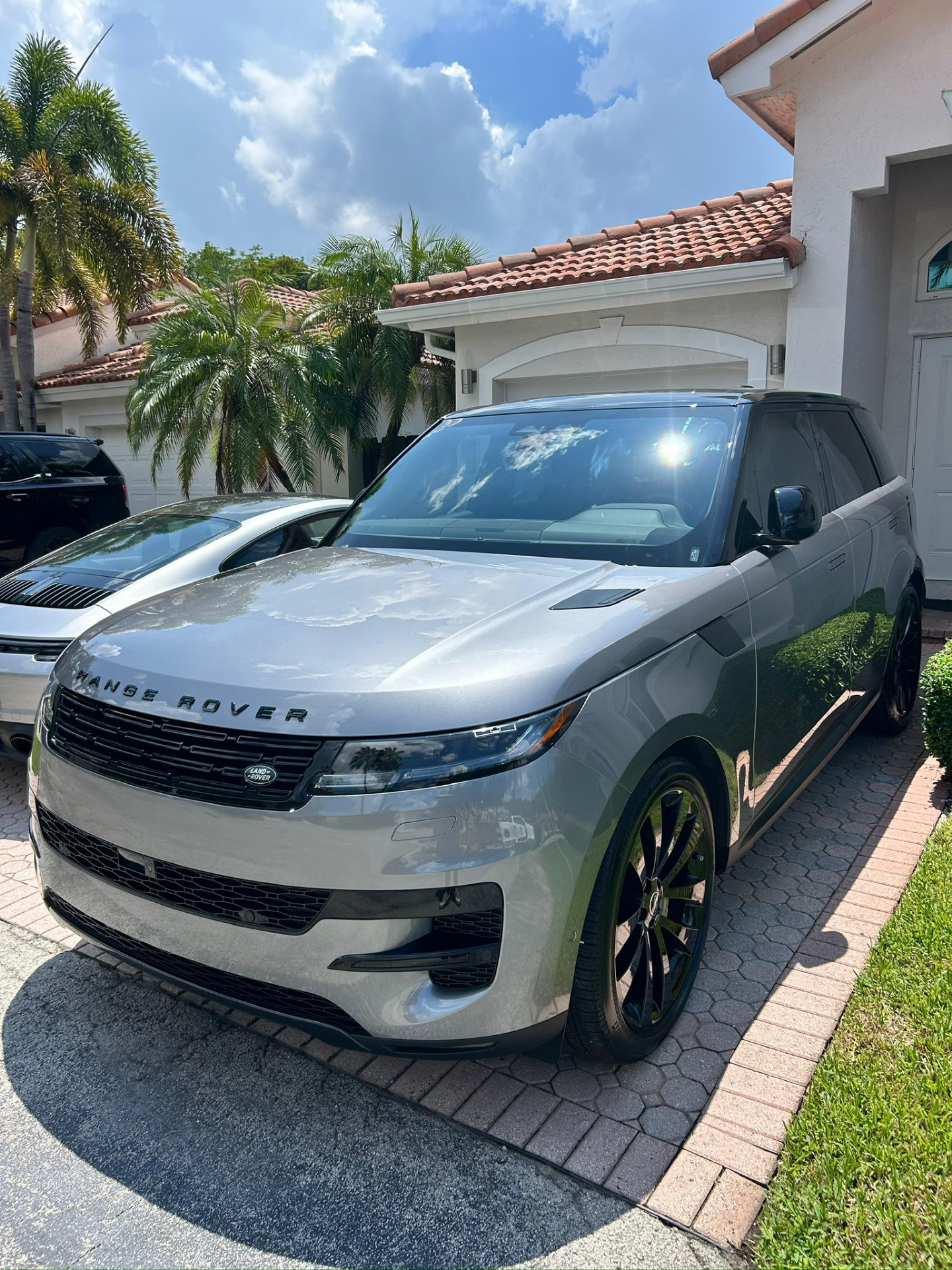 Range Rover Sport mobile detailing and hydrophobic protection Miami